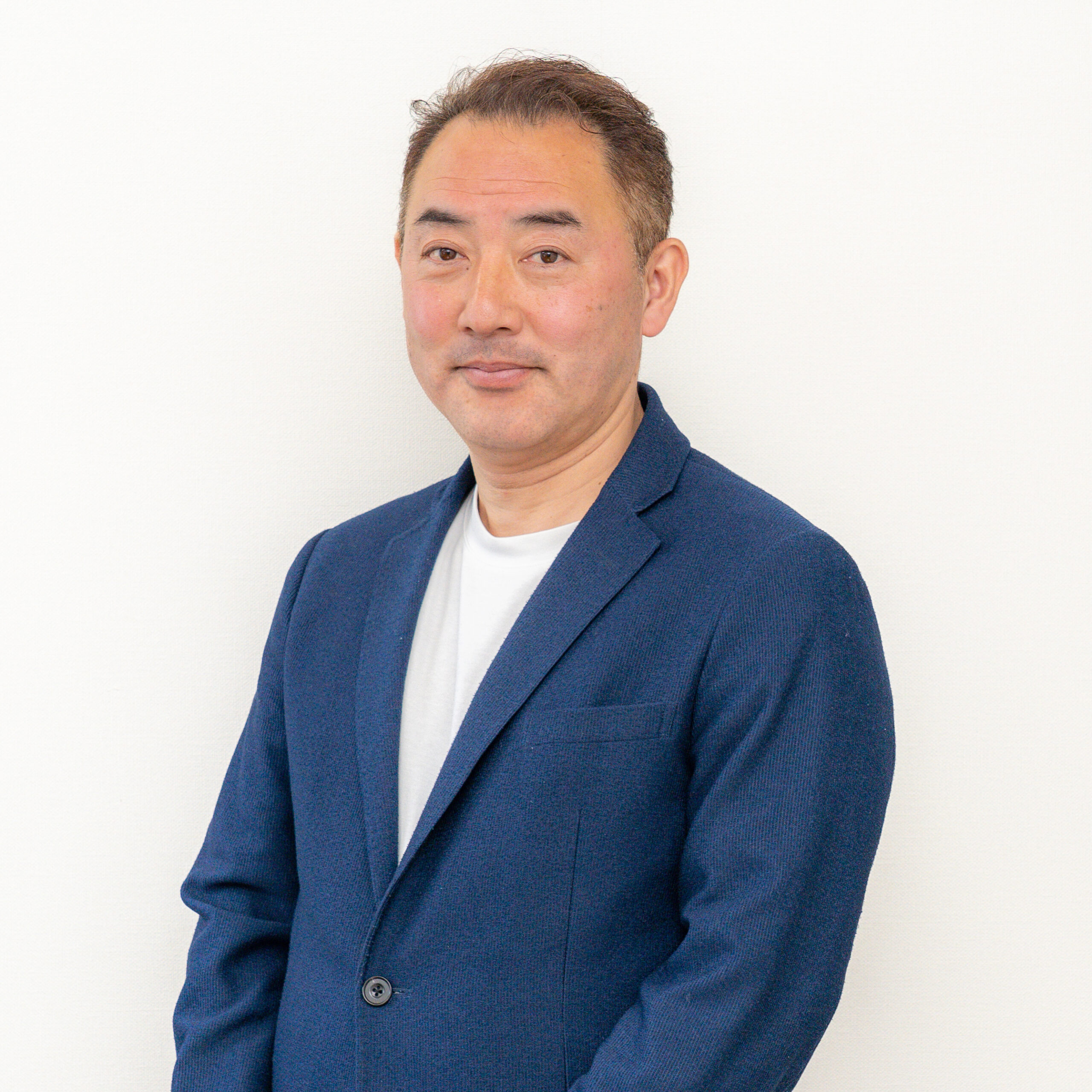Yuuichi Miyakoshi
Executive Officer