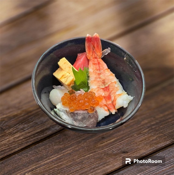海鮮丼